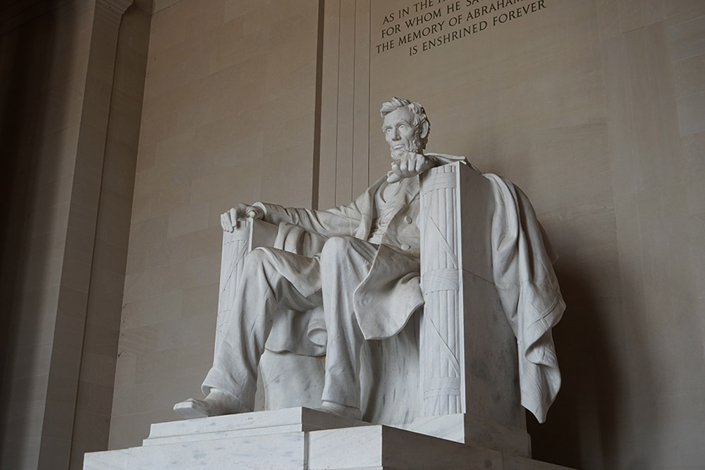 リンカーン大統領像