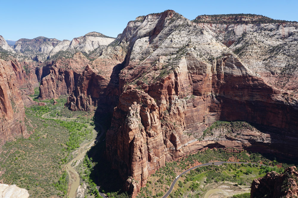 Zion Observation Pointを望む