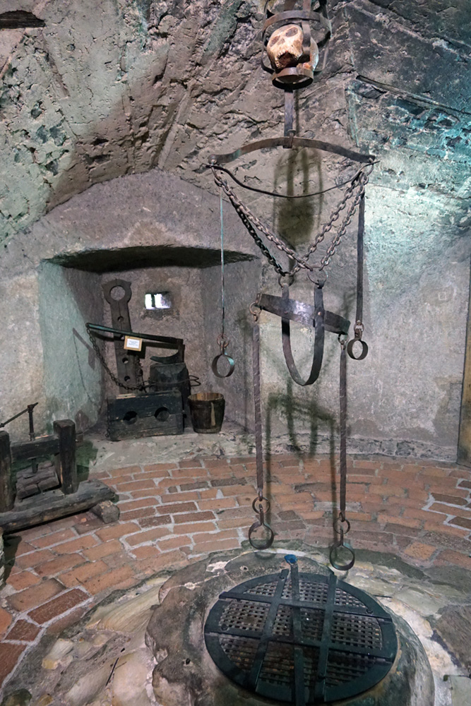 ダリボルカの塔　拷問部屋